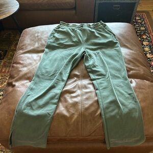 Lululemon Softstreme Sweats